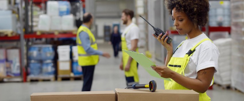 A complexity crisis is making it much harder to manage frontline workers, and both companies and their customers are noticing. Our latest research reveals how organizations with large deskless workforces can thrive by empowering their managers across five key areas.