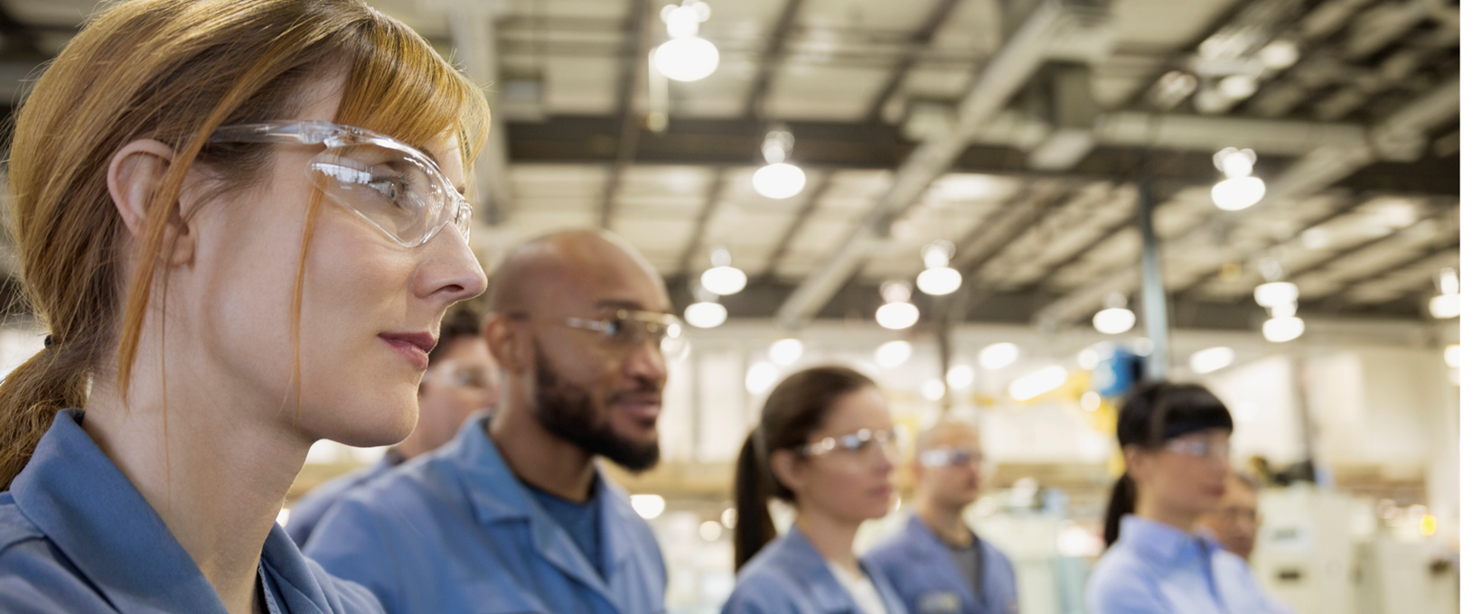 Fachkräftemangel, konjunkturelle Unsicherheit, steigender Wettbewerbsdruck: In dieser Gemengelage greifen viele Unternehmen reflexartig zu „Mass Hiring“. Die Devise: mehr Leute, schneller, überall. Was auf den ersten Blick entschlossen wirkt, ist oft nur ein Pflaster auf eine strukturelle Wunde – kurzfristig sichtbar, langfristig riskant. Denn Masse ersetzt keine Strategie. Genau hier beginnt der Unterschied.